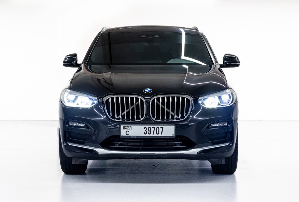 Rent BMW X4 in Dubai