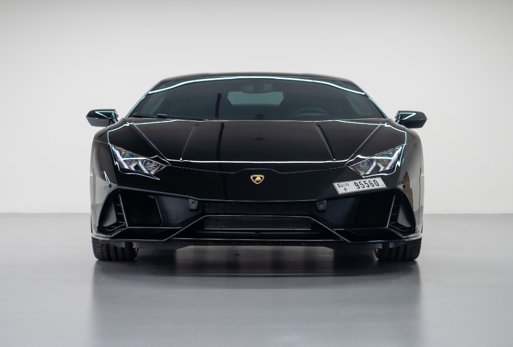 Lamborghini Huracan EVO front exterior view