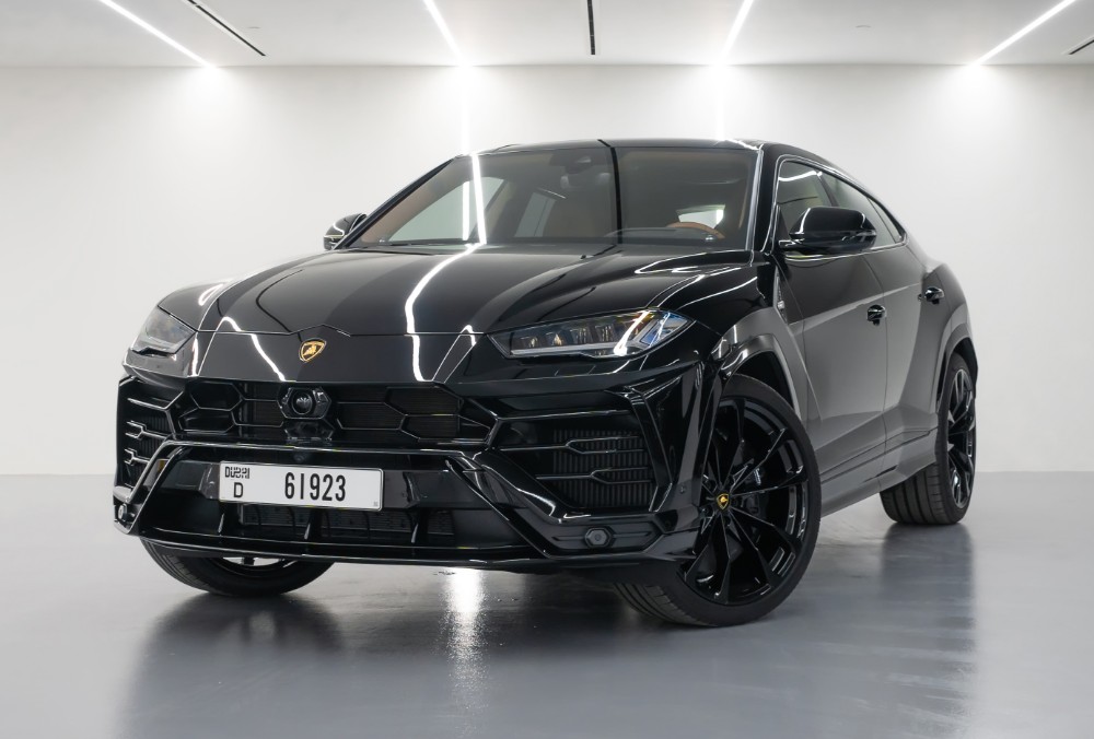 Rent Lamborghini Urus 2022 in Dubai
