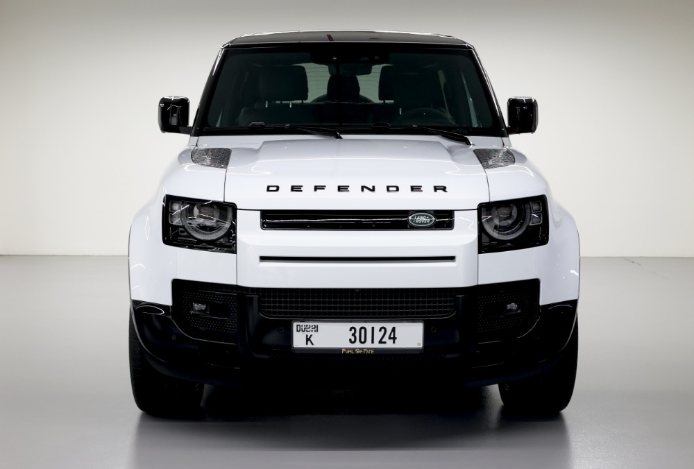 Land Rover Defender 90 rental Dubai