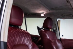 Seat Black Nissan Patrol LE Platinum