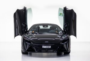McLaren Artura front view