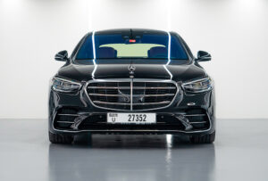 Mercedes-Benz S-Class S 500 front view