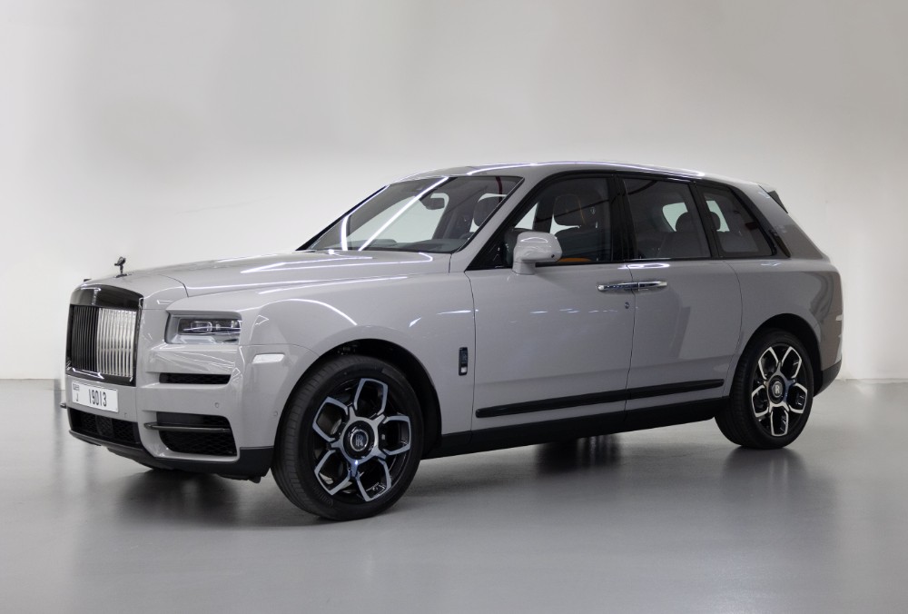 Rolls Royce Cullinan Black Badge Rental in Dubai