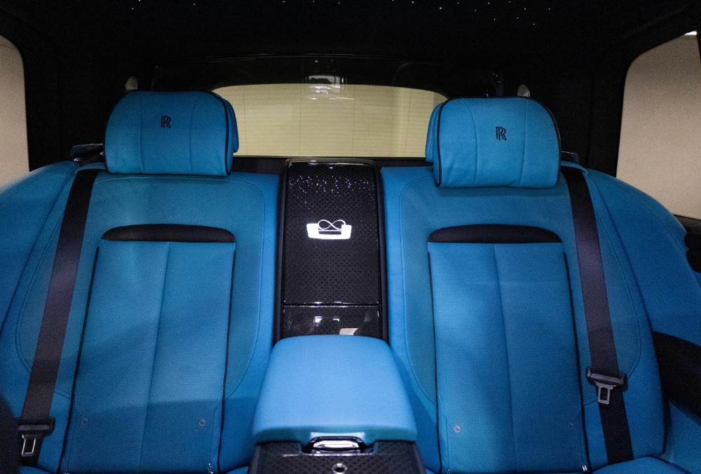 Rear seats of Rolls-Royce Cullinan Black Badge