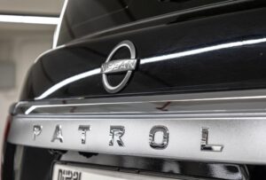 Nissan Patrol badging