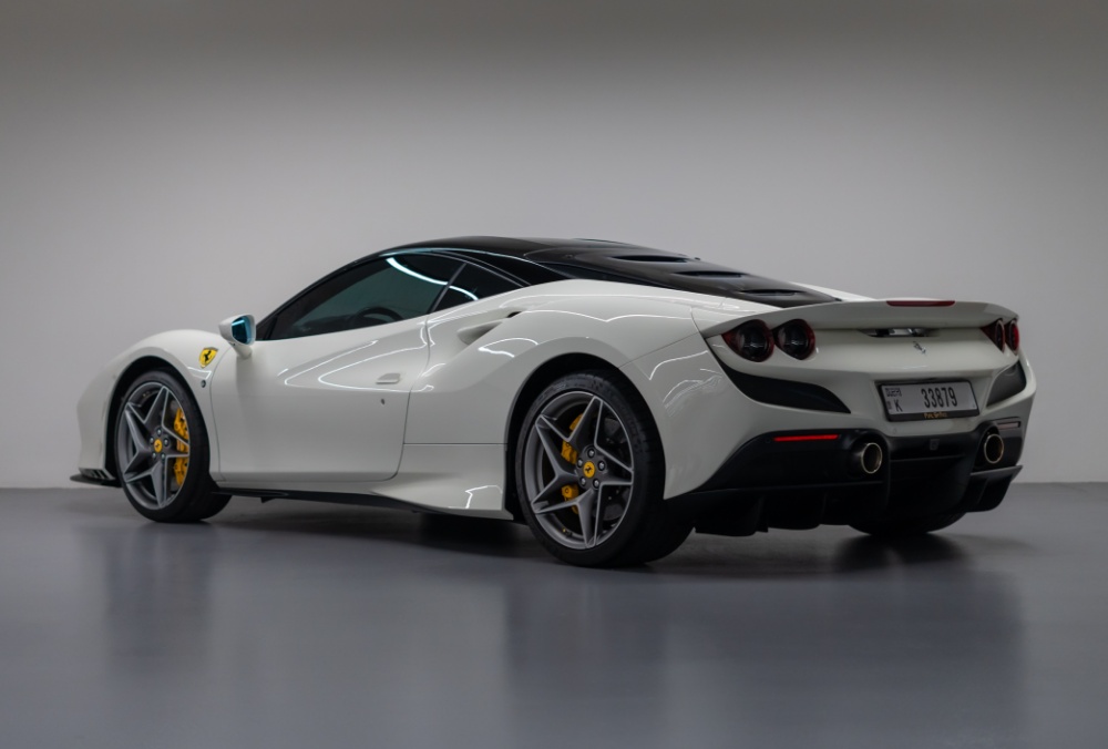 Ferrari F8 Tributor exterior angle view