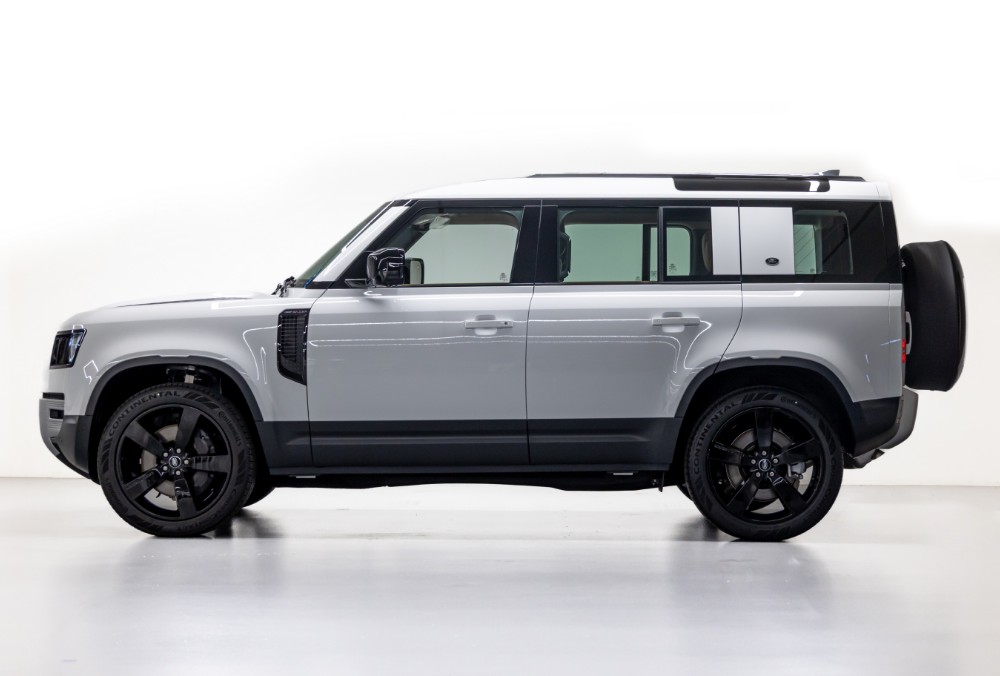 Side view of Defender 110 X