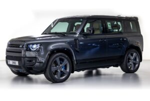 Side view of 7 seater Defender 110