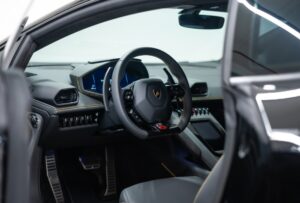 Lamborghini Huracan EVO steering wheel
