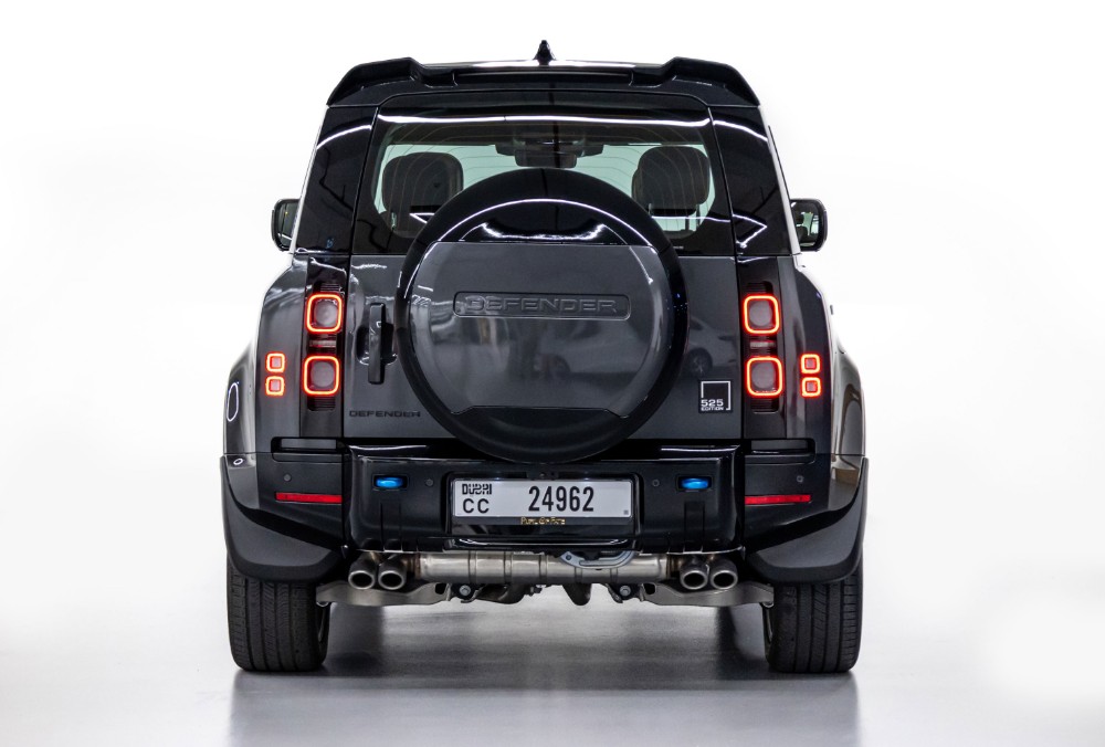 Rear view of Land Rover Defender 110