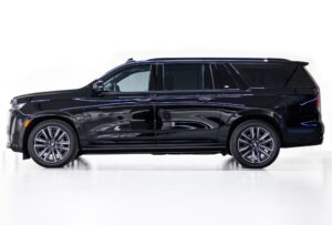 Cadillac Escalade Sport Platinum exterior side view