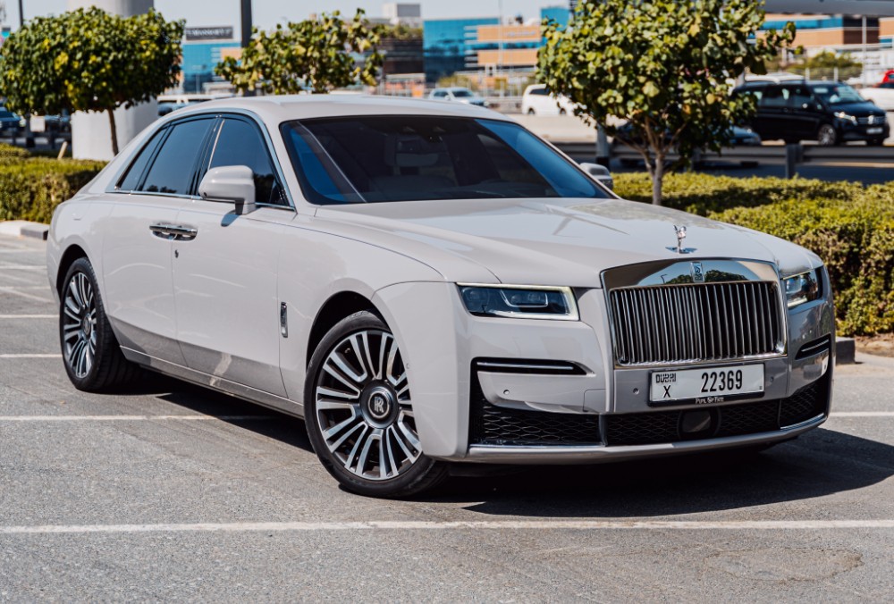 Rent Grey Rolls-Royce Ghost in Dubai