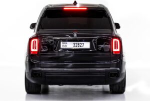 Rear view of Rolls-Royce Cullinan Black Badge
