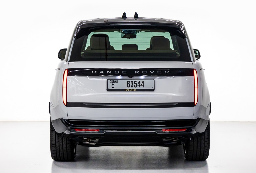 Land Rover Range Rover Vogue HSE rear view