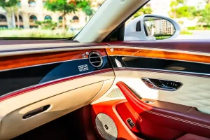 Bentley-flying-spur-white-door-pad-interior