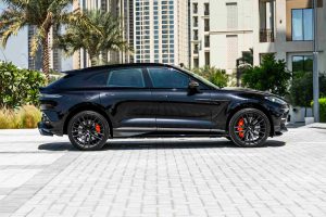 Aston Martin DBX 707 side profile