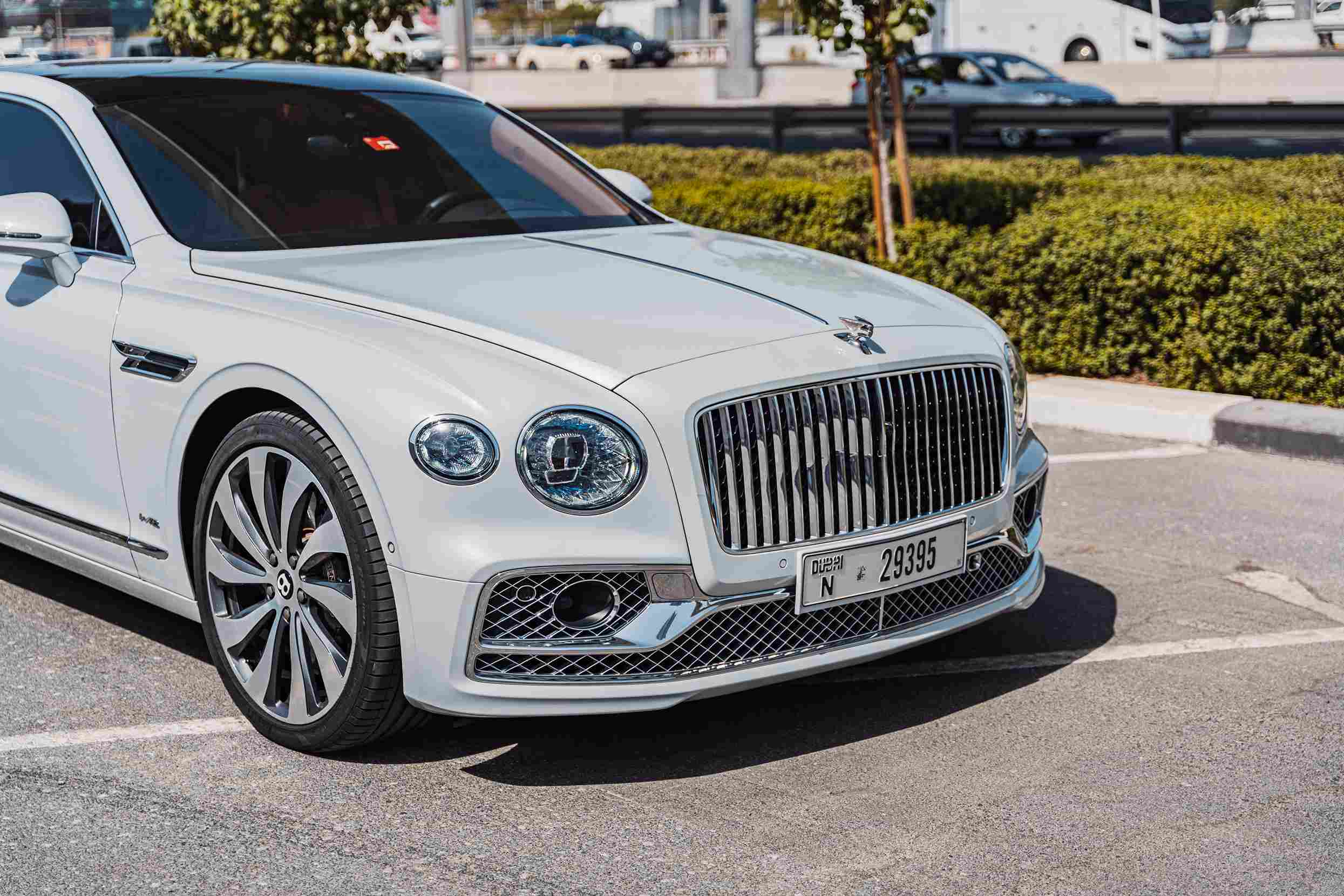Bentley Flying Spur Mulliner grille design