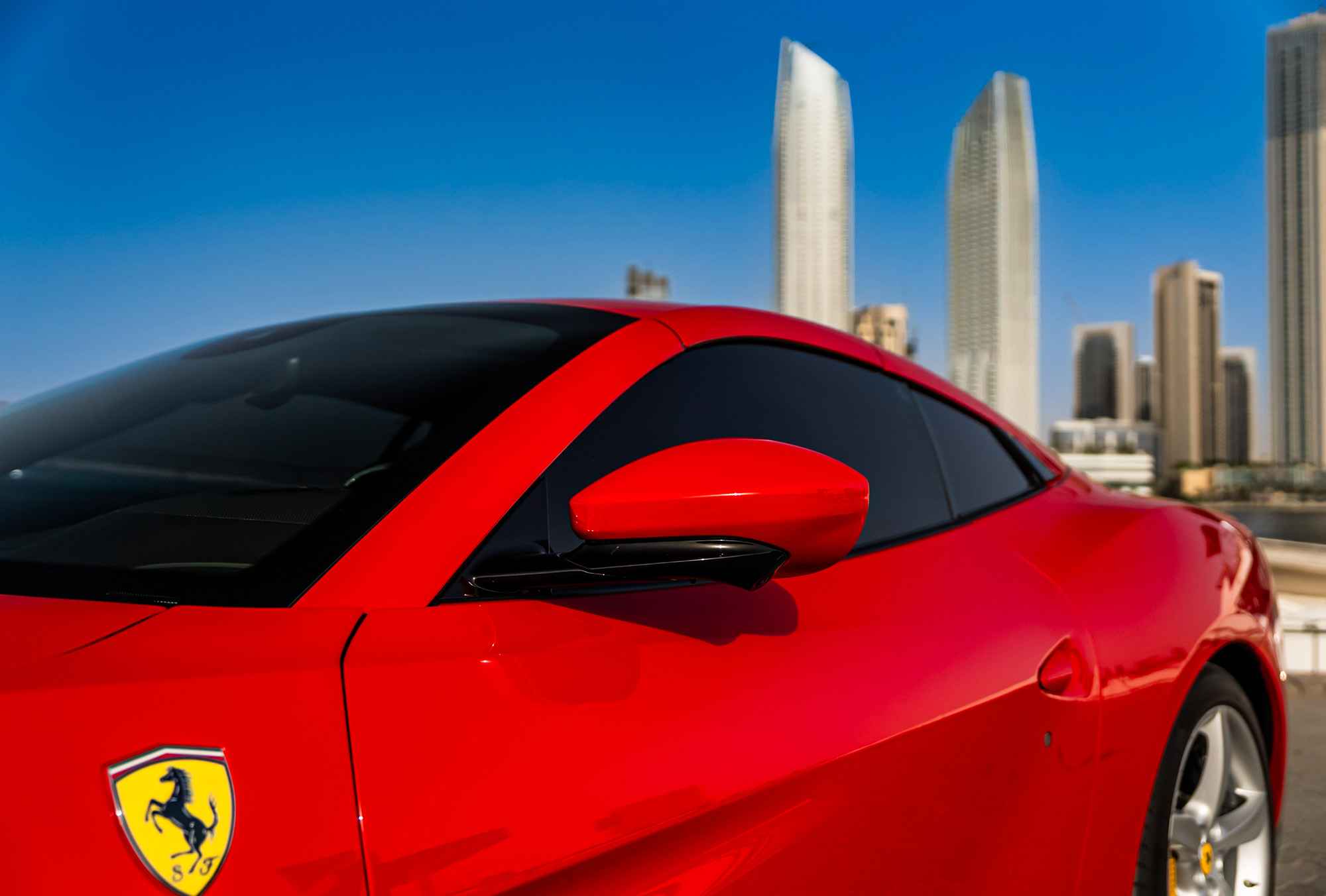 Ferrari Portofino M mirror view