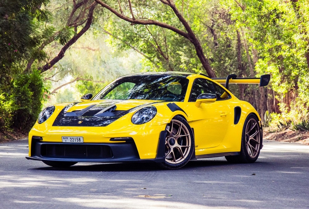 porsche-911-gt3-rs-rent-in-dubai