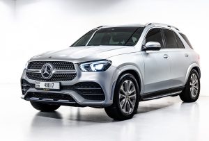 Rent Mercedes-Benz GLE 350 in Dubai