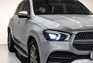 Mercedes-Benz GLE 350 head light