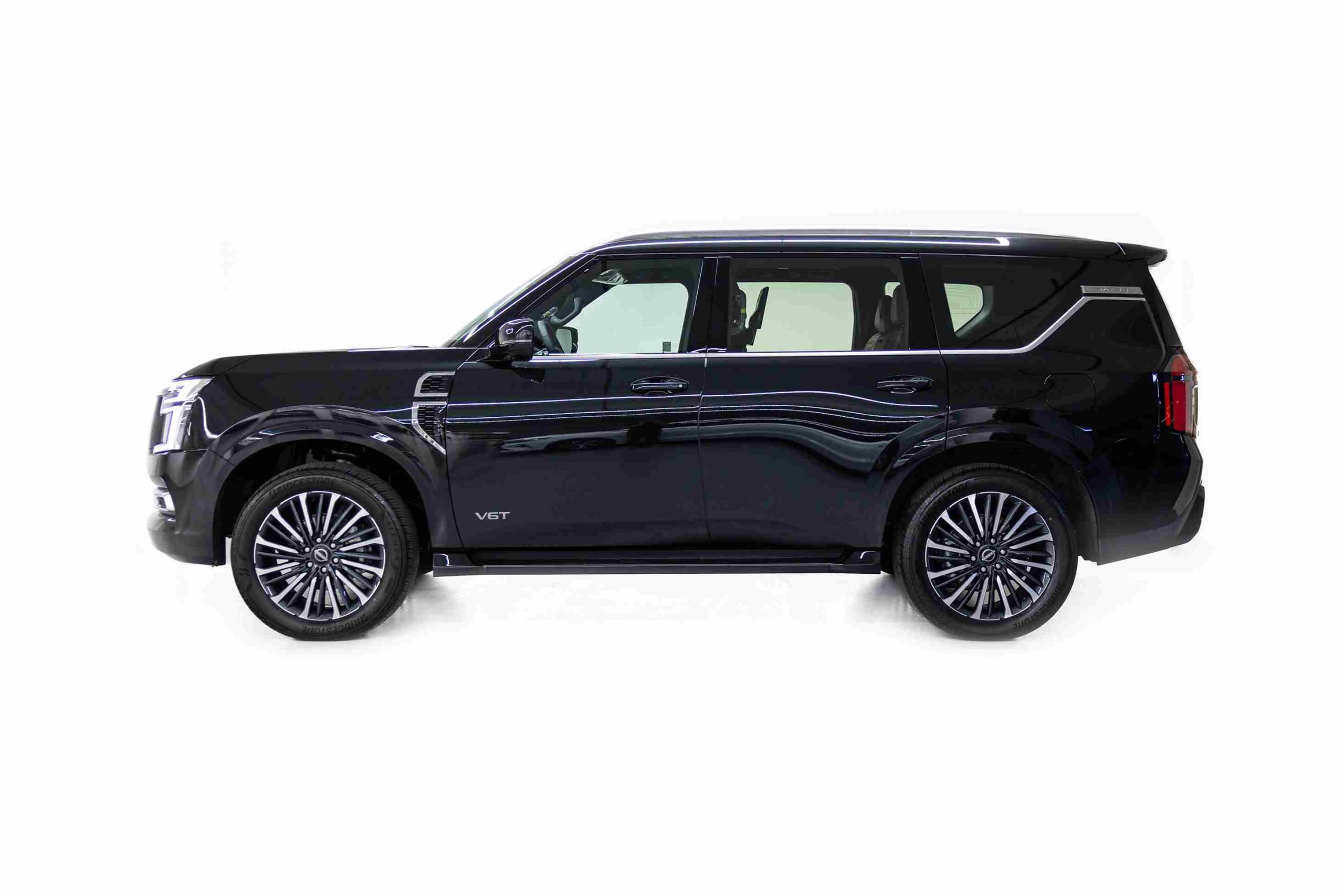 Nissan Patrol LE Platinum Side View (Left)