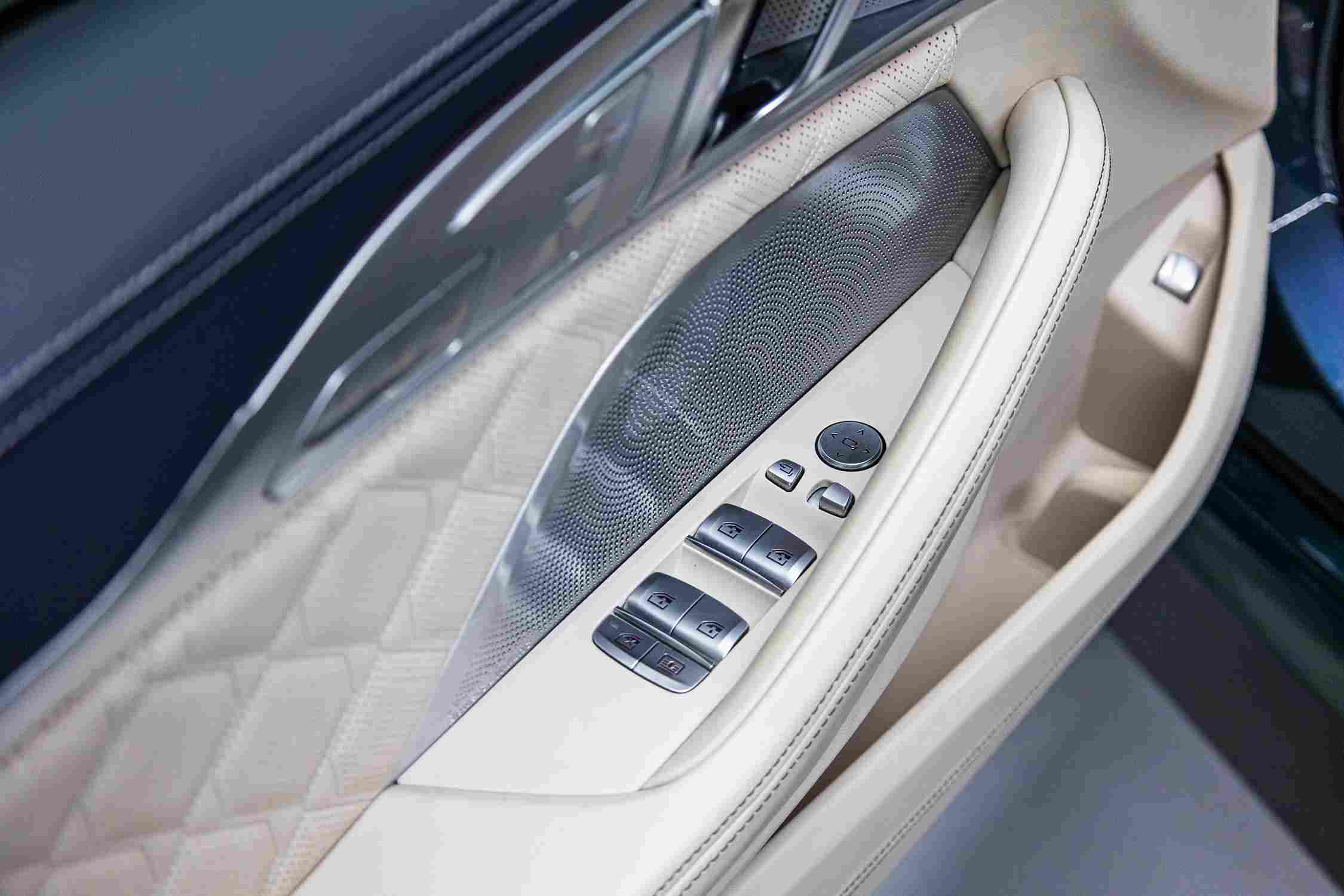 BMW M8 Competition Gran Coupe door panel