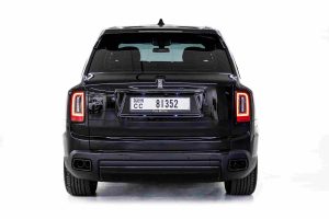 Rolls-Royce Cullinan Black Badge rear view
