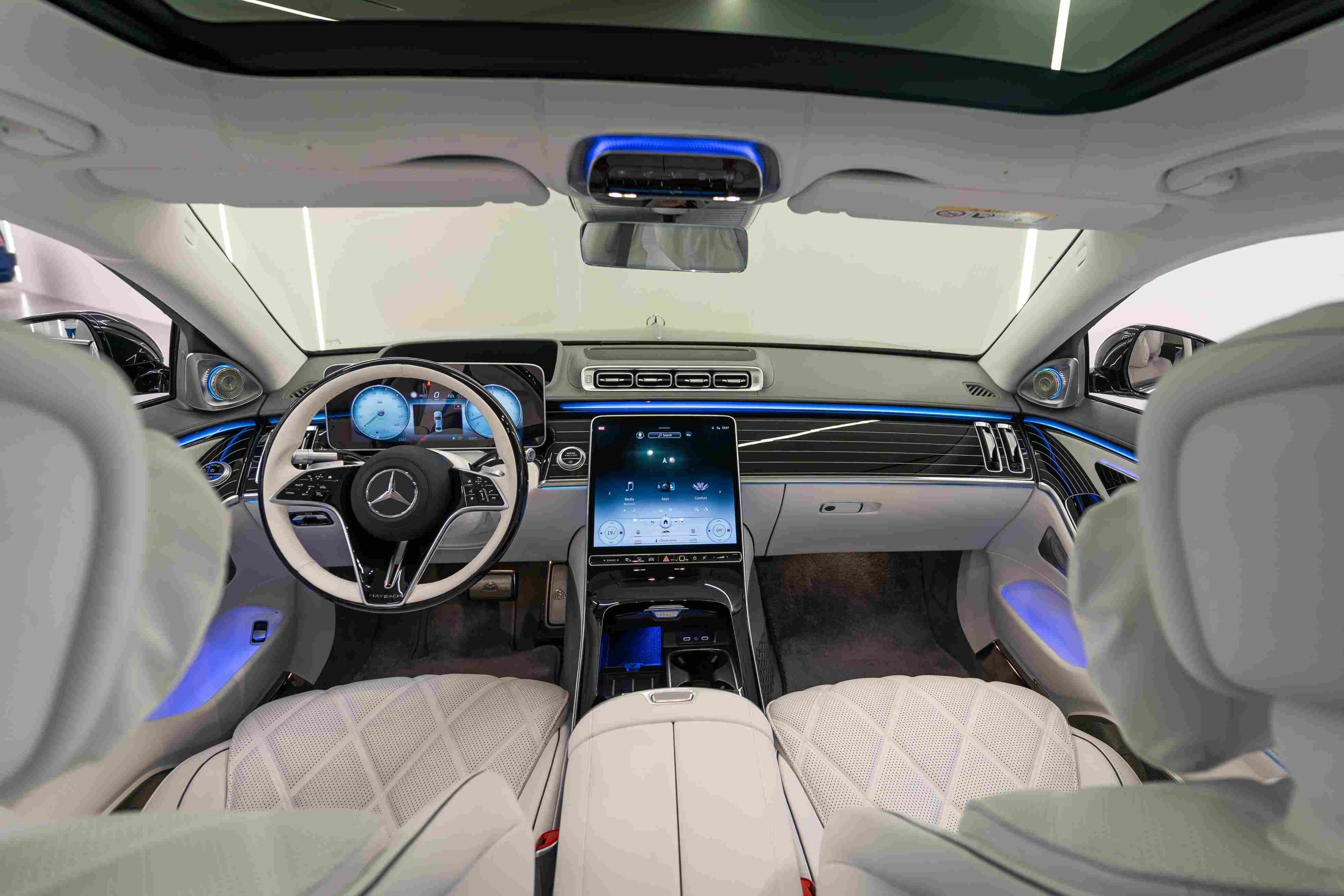 Black Mercedes Maybach S680 dashboard