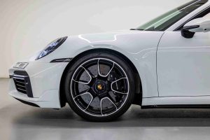 Porsche 911 992 Turbo S alloy wheels