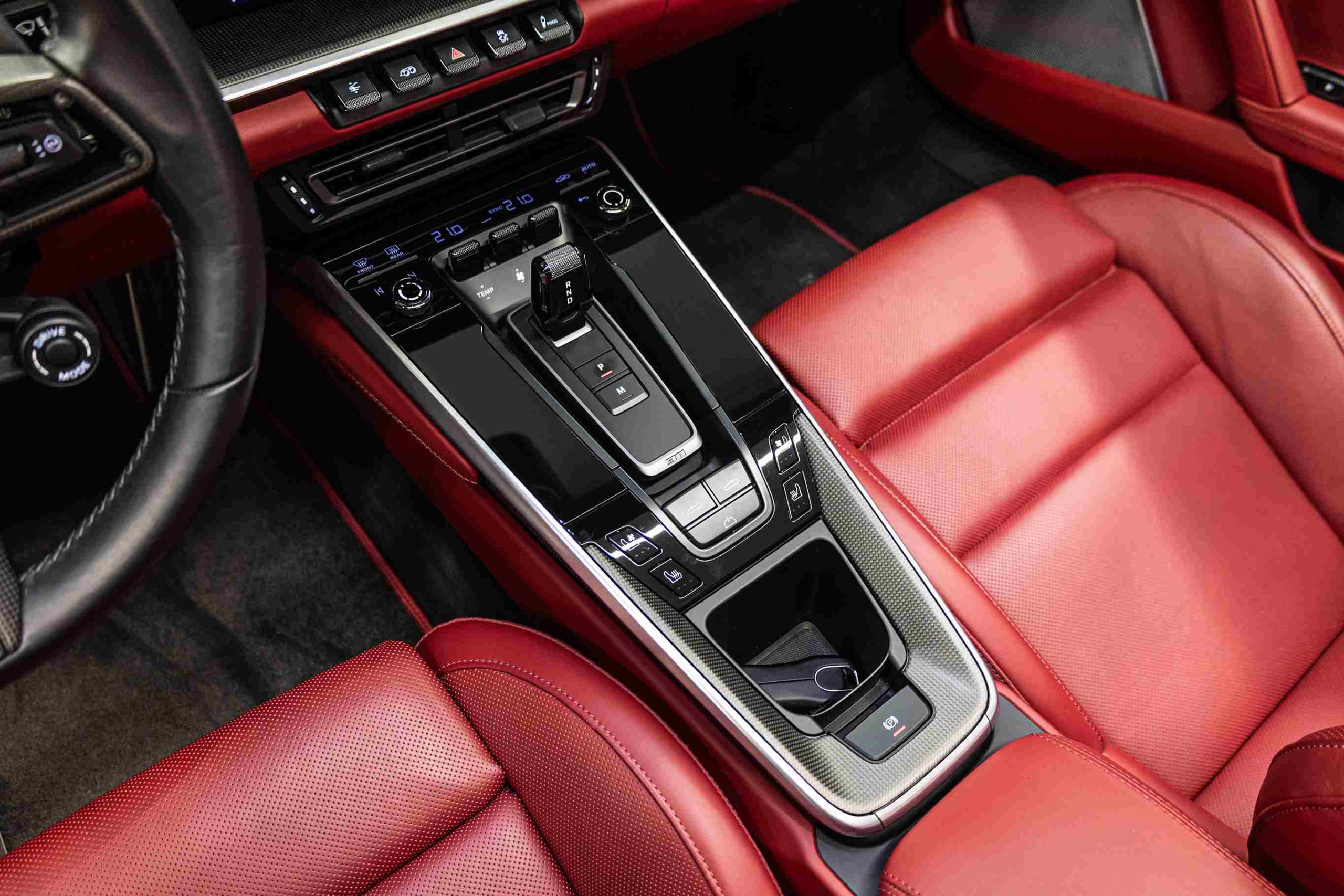 Porsche 911 992 Turbo S gear selector