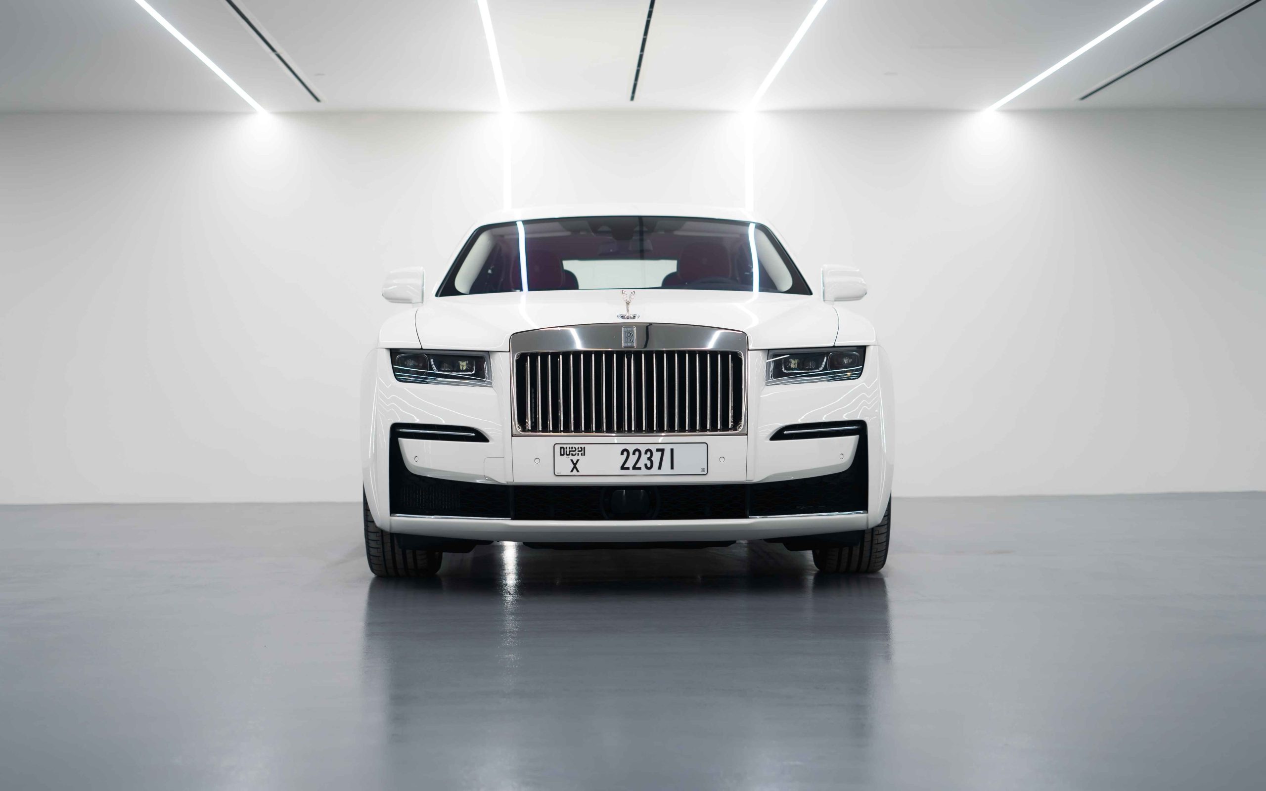 Rent Rolls-Royce Ghost in Dubai