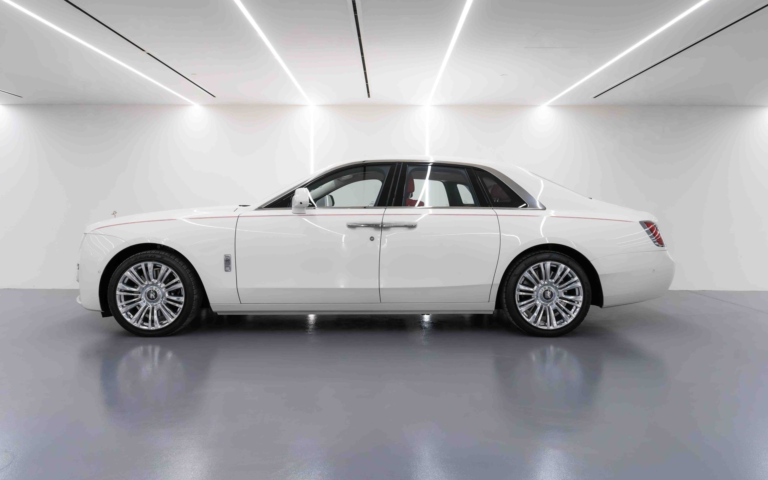 Rent Rolls-Royce Ghost side profile