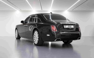 Rolls-Royce Phantom EWB exterior rear side view