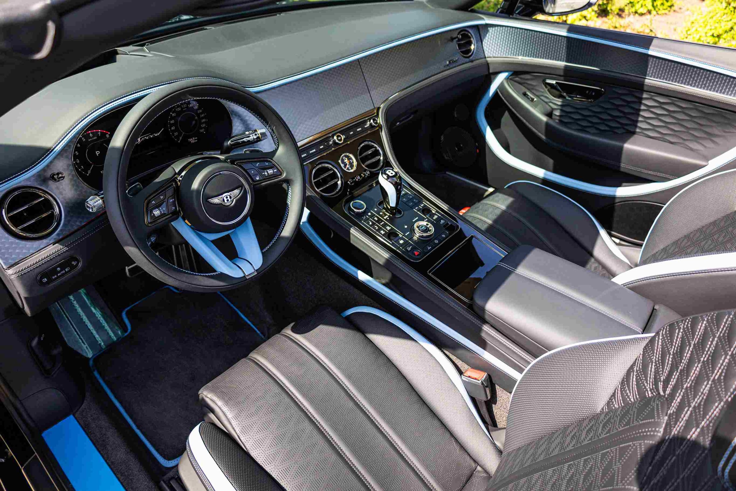 Bentley Continental GTC steering wheel