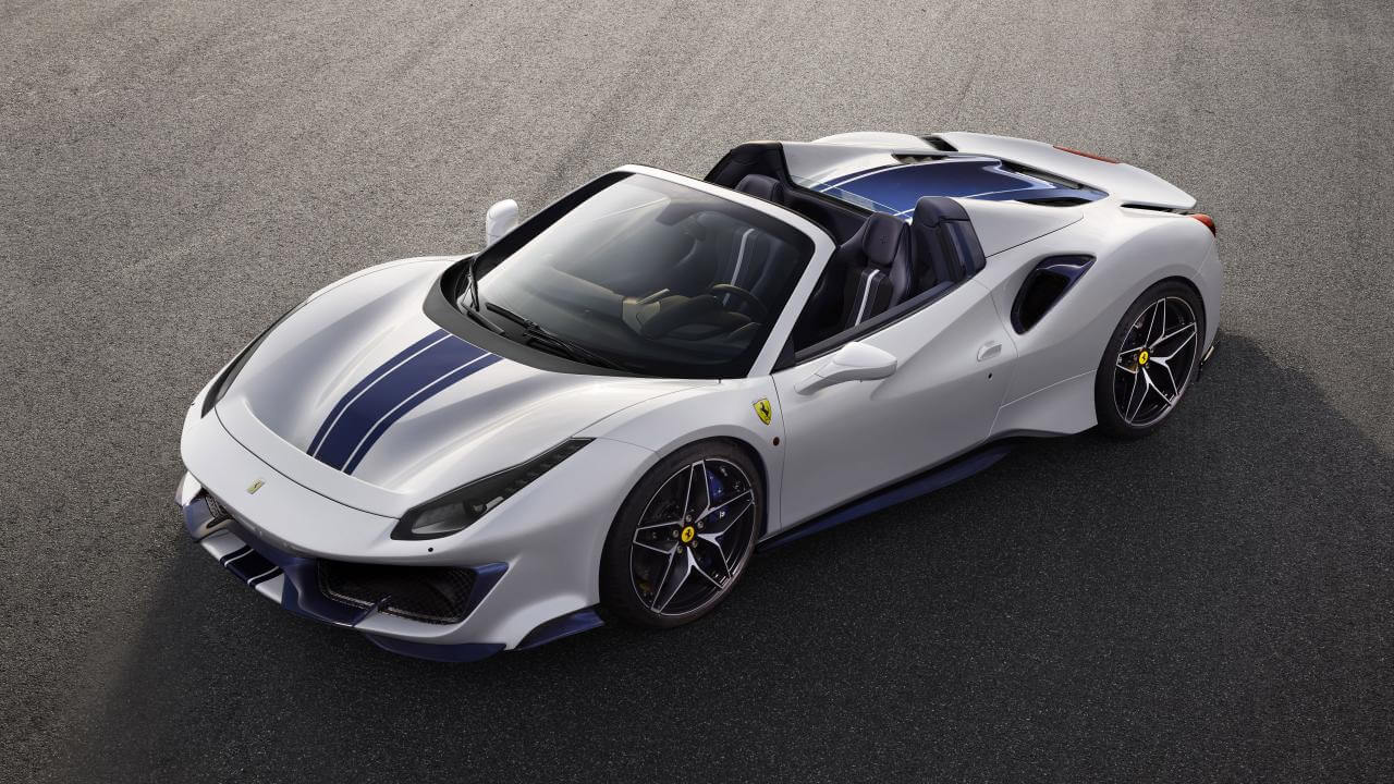 ferrari-488-pista-spider-rental-in-dubai