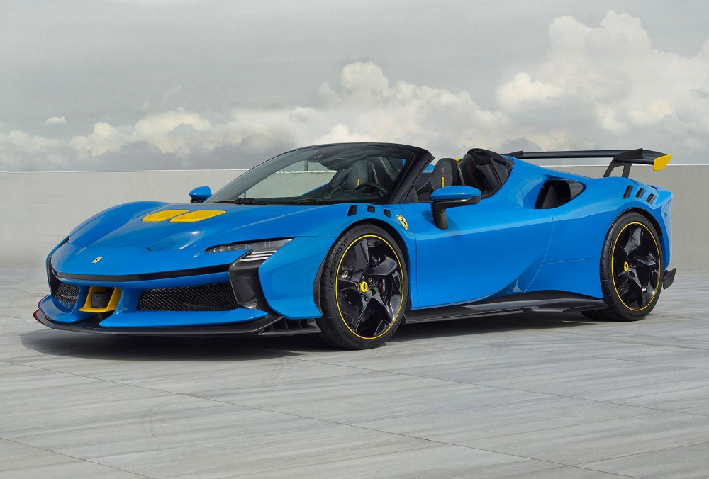 ferrari-sf90-xx-spider-rental-in-dubai