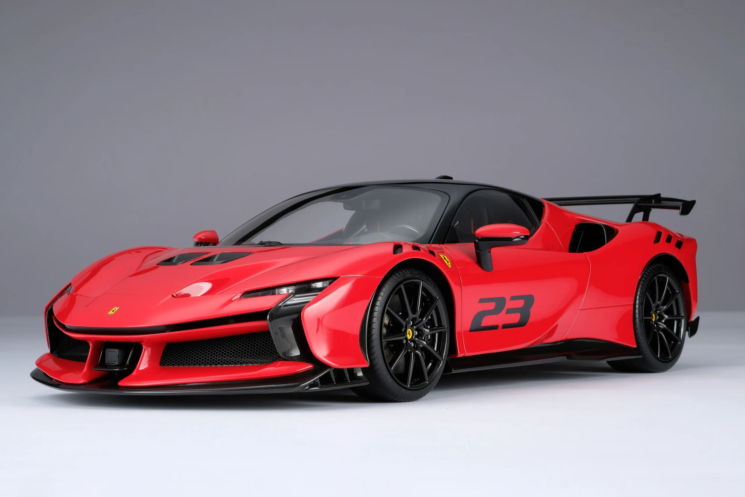 ferrari-sf90-xx-stradale-rental-in-dubai