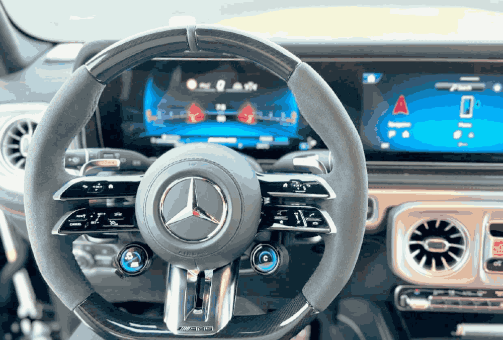 2025 Mercedes G63 AMG steering wheel