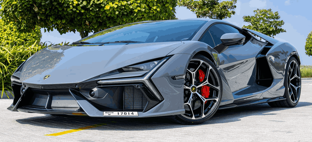 Lamborghini Revuelto