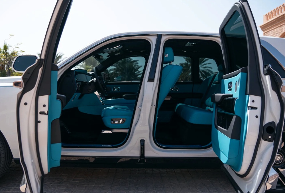 White Rolls Royce Cullinan interior view