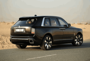 Black Rolls-Royce Cullinan rear view