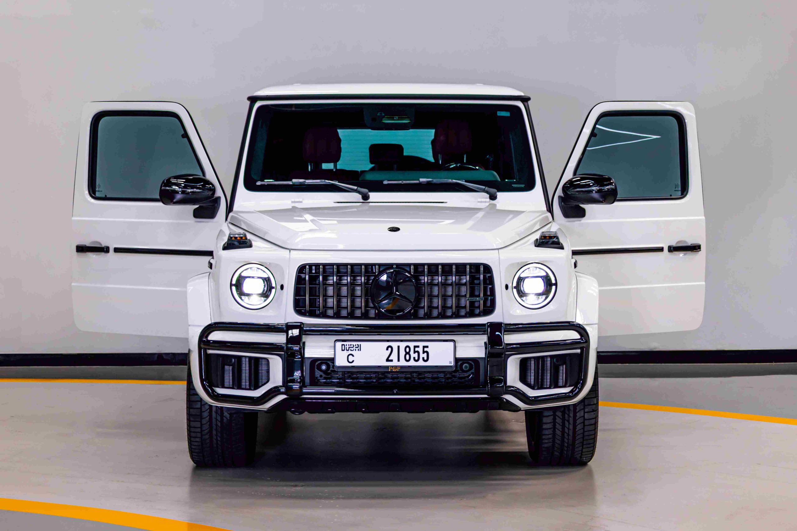 White 2025 4.0L V8 Mercedes G63 AMG exterior view