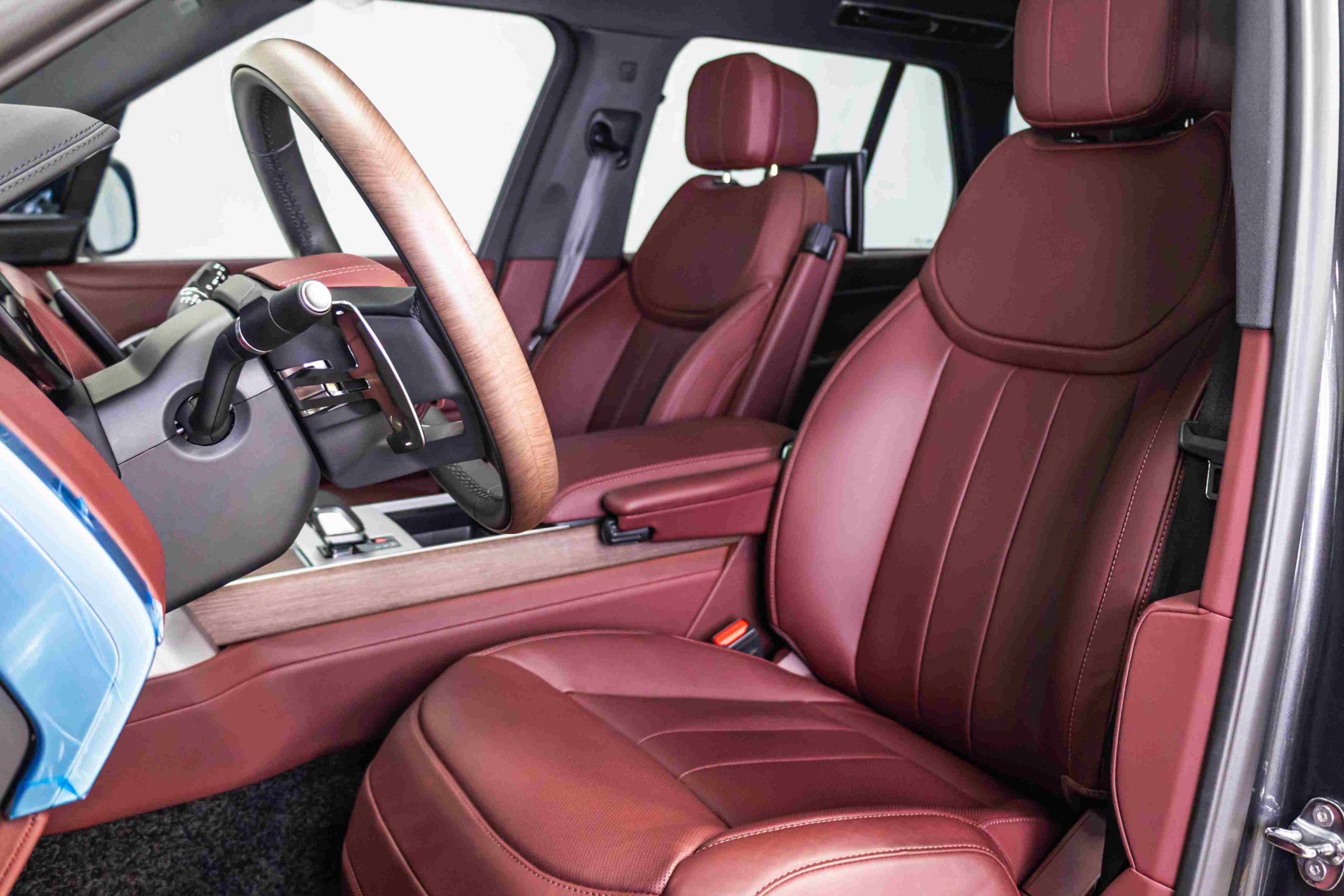 Grey Land Rover Range Rover HSE front seat view
