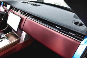 Grey Land Rover Range Rover HSE interior side view