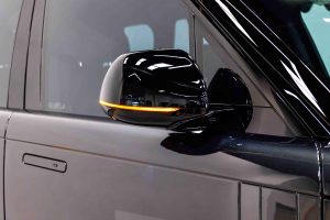 Grey Land Rover Range Rover HSE mirror