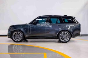 Grey Land Rover Range Rover HSE side profile