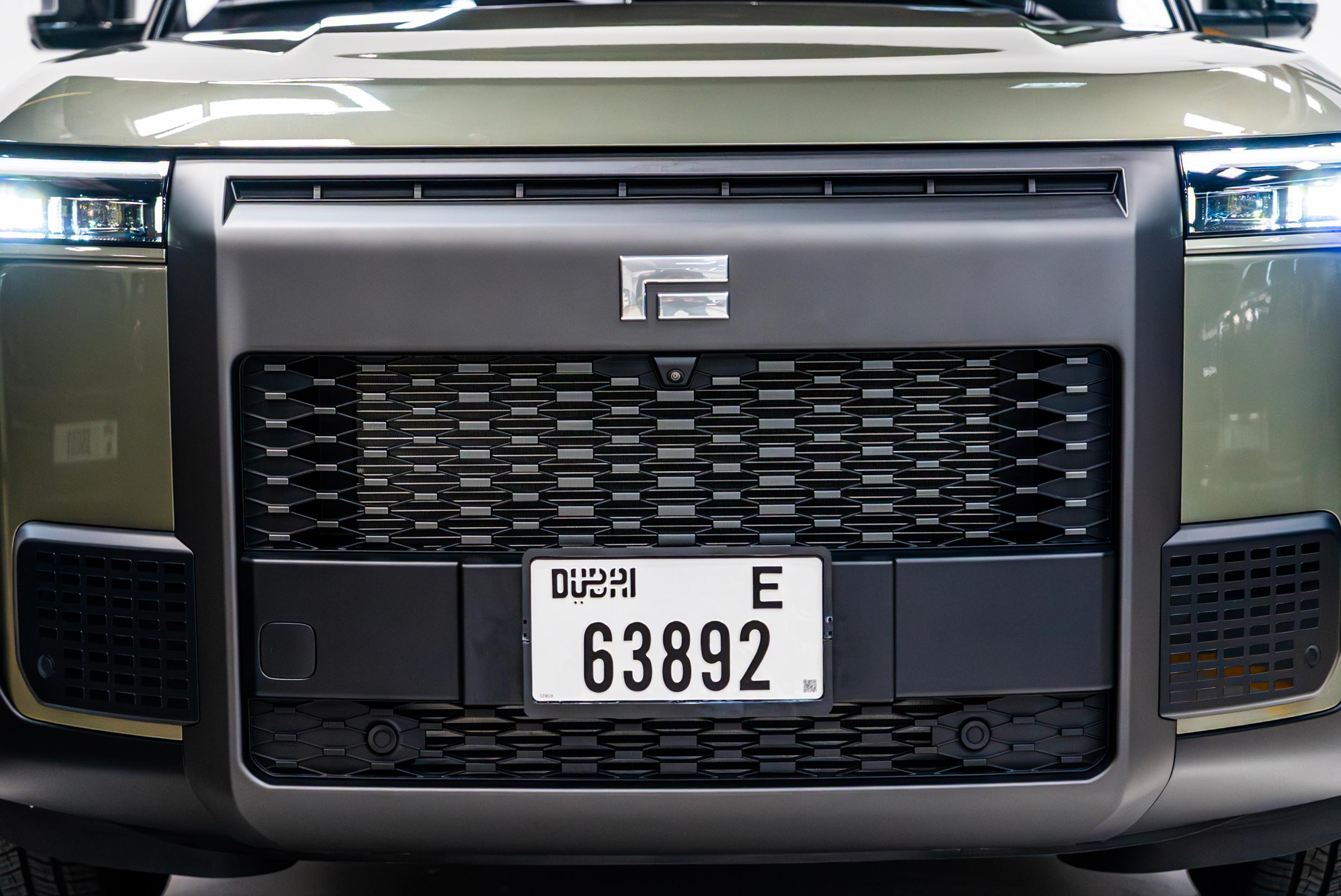 rox-01-2025-green-front-grille.jpg