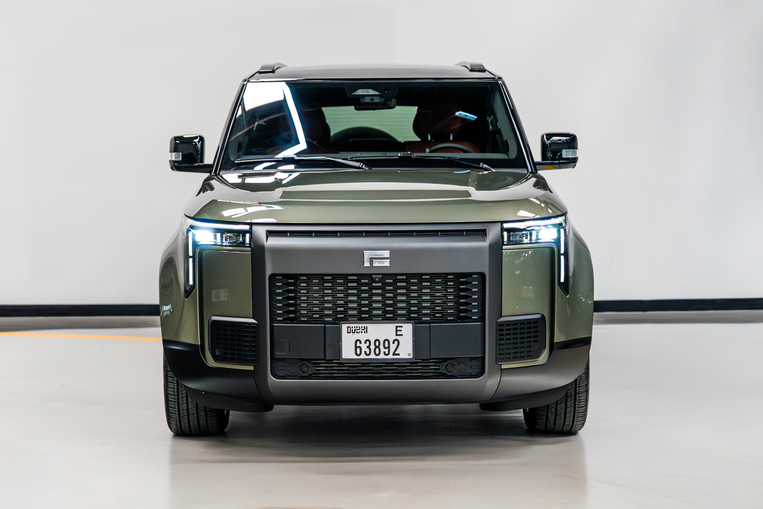 rox-01-2025-green-front-view.jpg